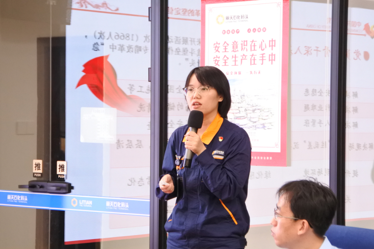 DSC_0663.JPG DSC_0663.JPG